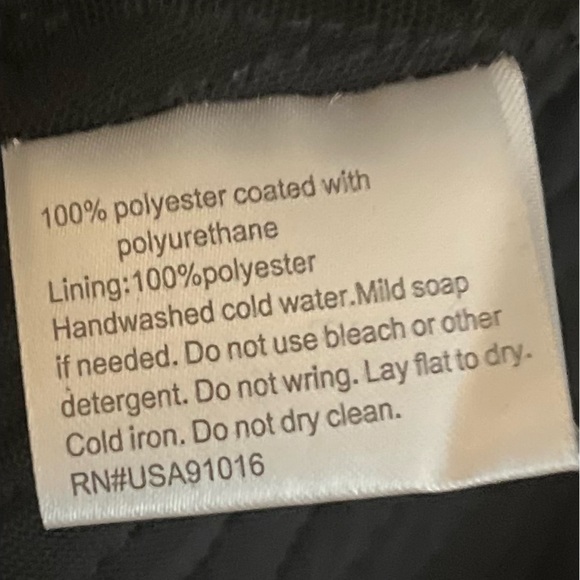 Leather-like jacket that is a great compliment to any black outfit. - Picture 5 of 6